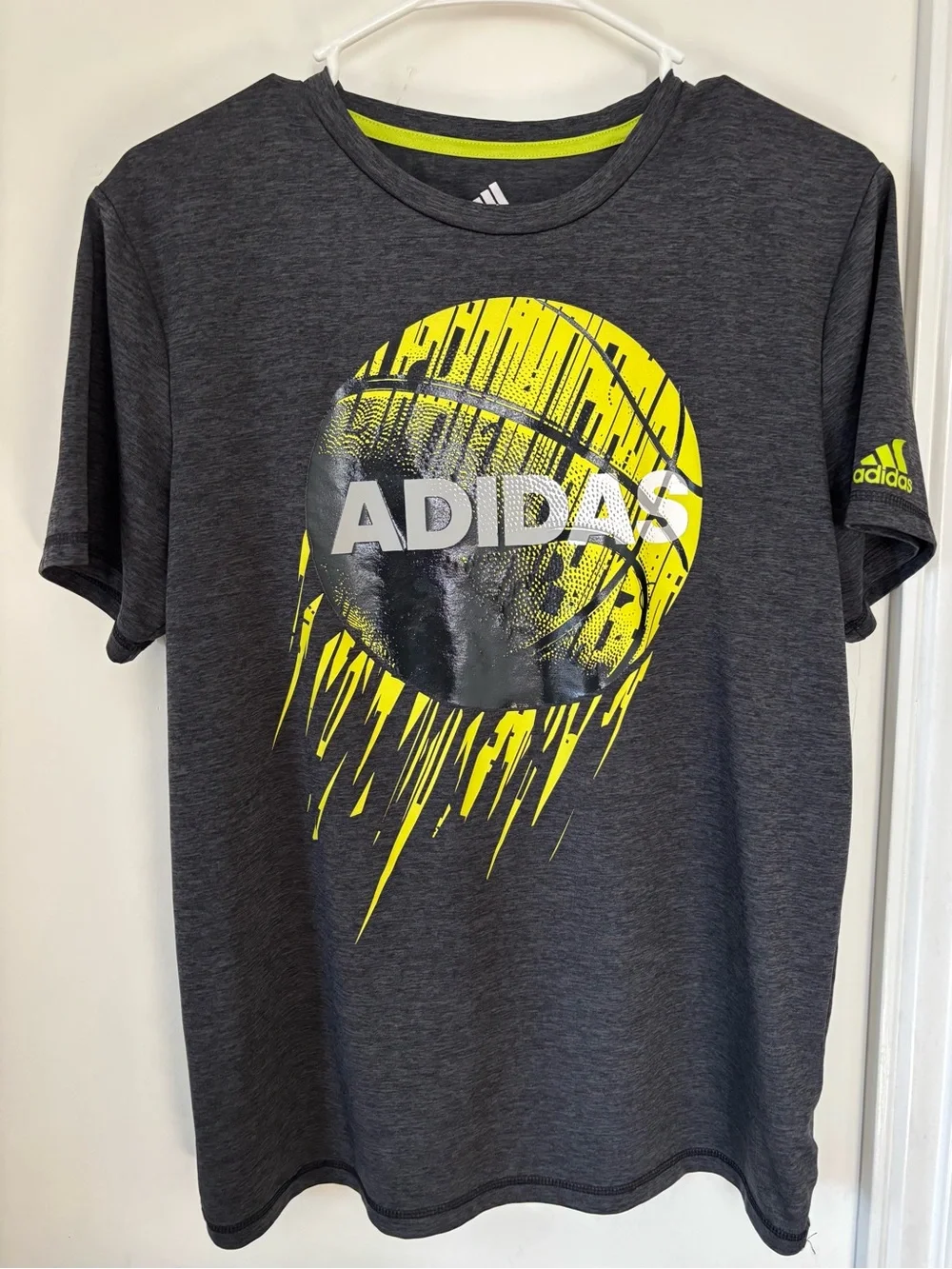 Men’s/Teen Adidas Graphic Tee